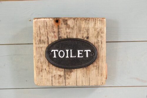 Treibholz Toilet Schild