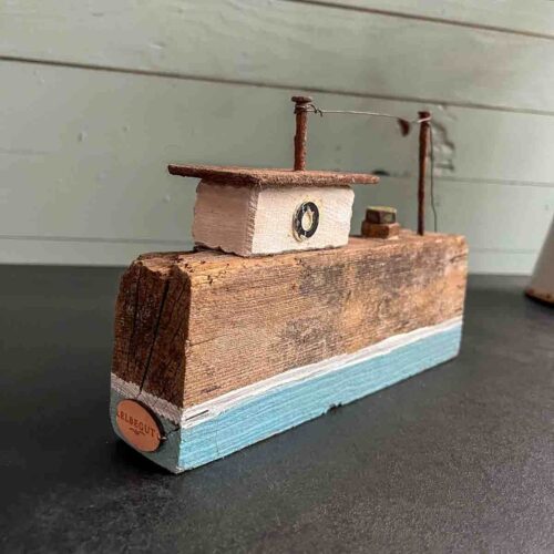 Treibholz Schiff Elbschlepper
