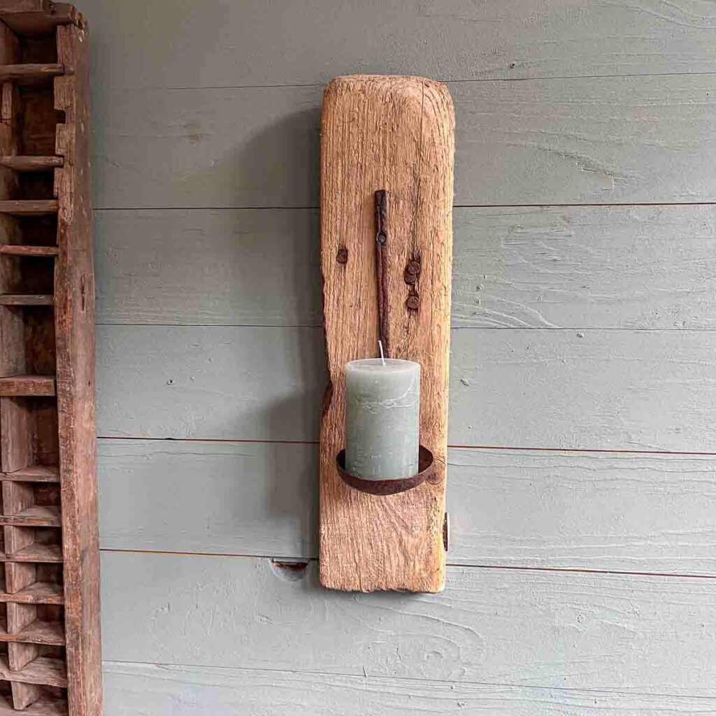Wandleuchte Aus Holz Und Metall Mittelalterliche Wandkerzenhalter Aus Metall Mit Holz – 16x12x45 Cm