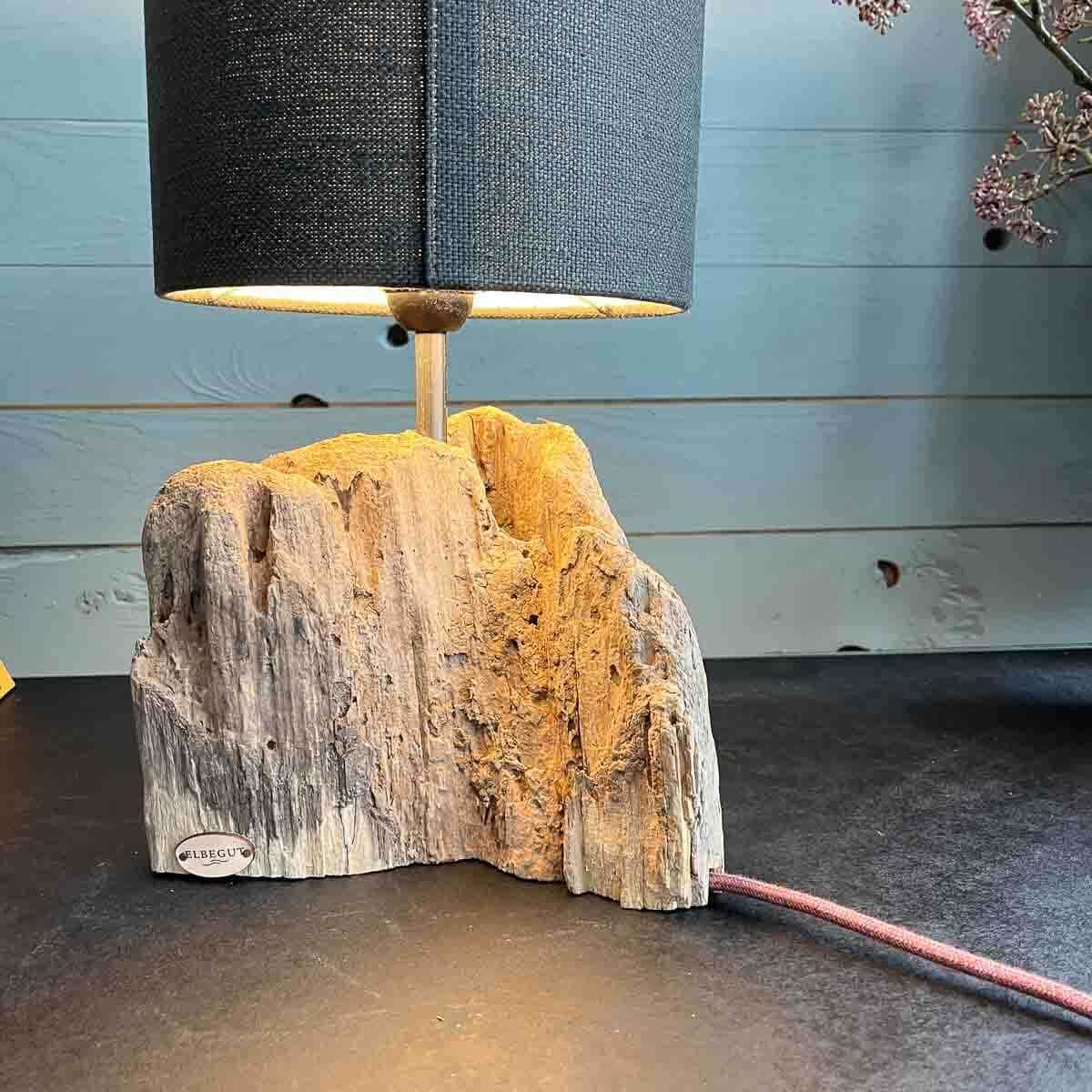 Treibholz Lampe Seebär