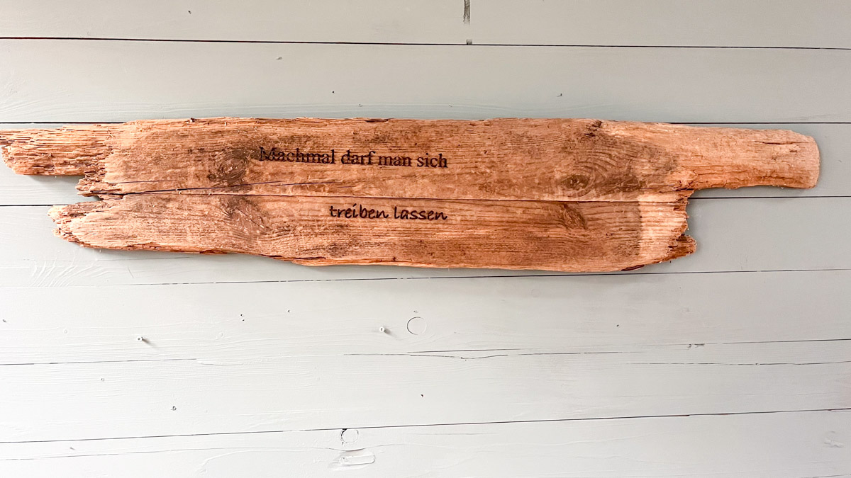 Treibholz Schild treiben lassen
